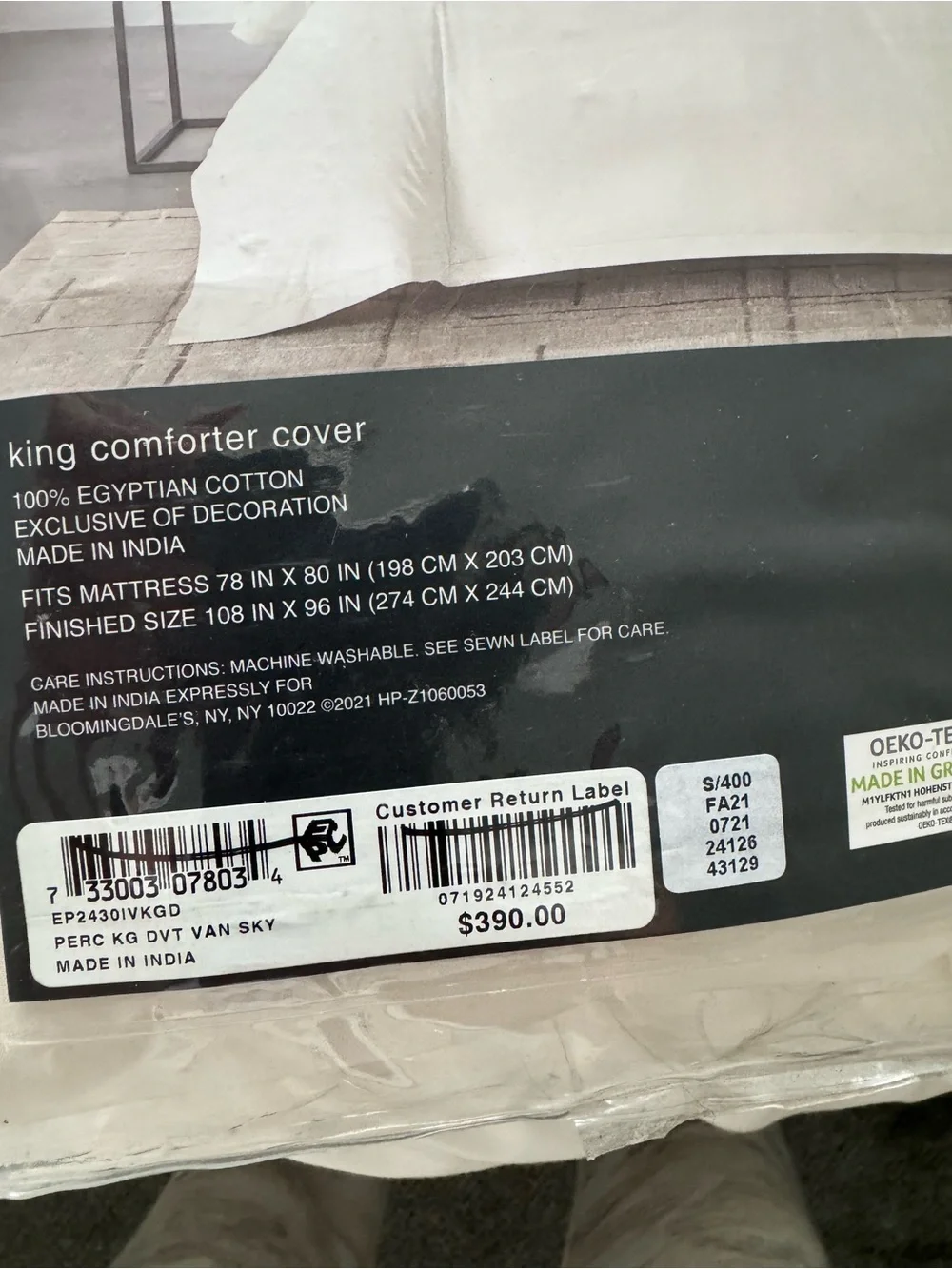 390$King Comforter Cover + 115$Pillow sham (2)Hudson Park Collection. Percale.